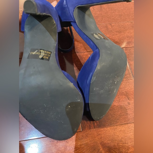 Blue Qupid blue open toe 4.5” heels size 8.5 - Picture 5 of 10